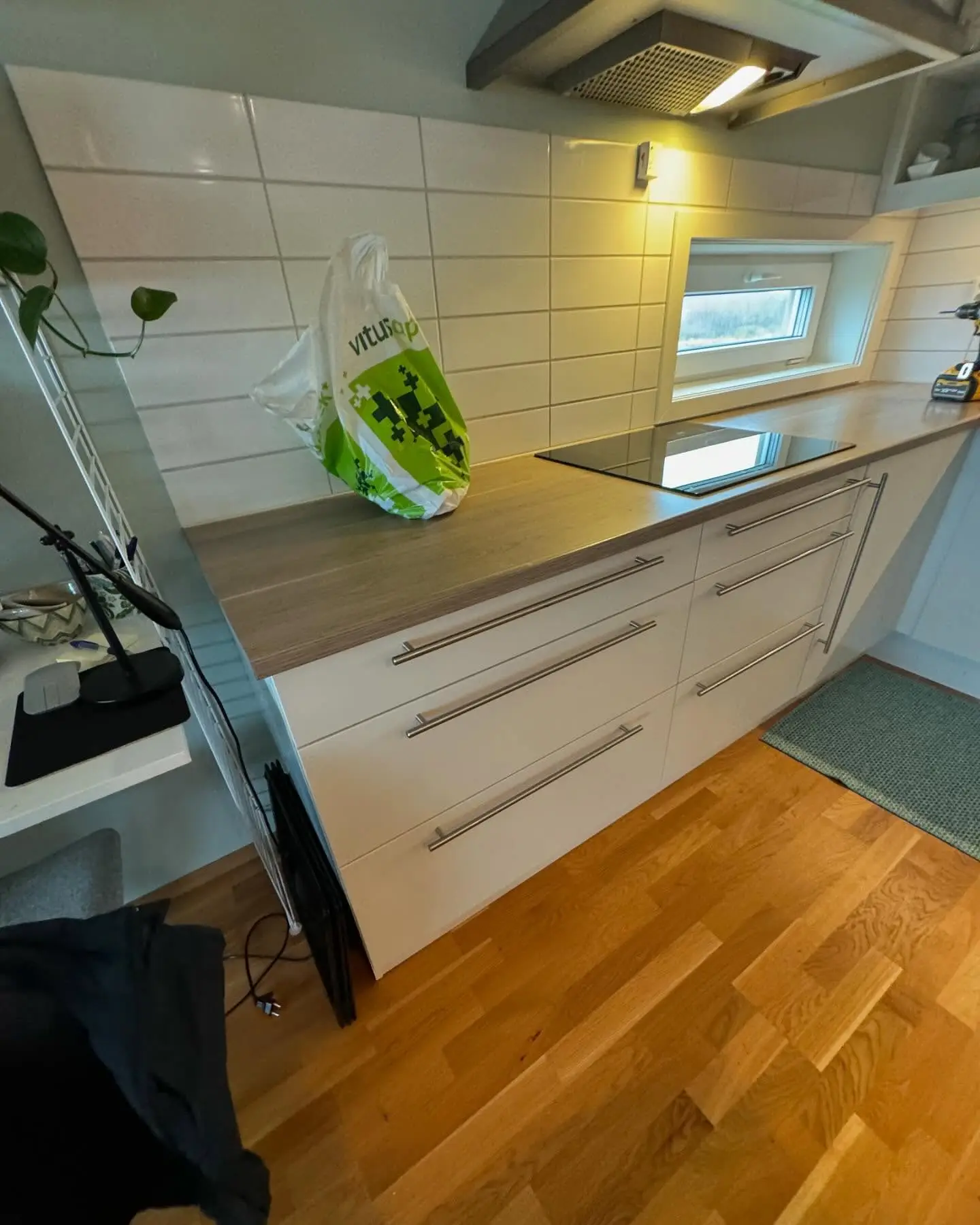 kjøkkenrenovering 12 - Bredeveien Bygg AS