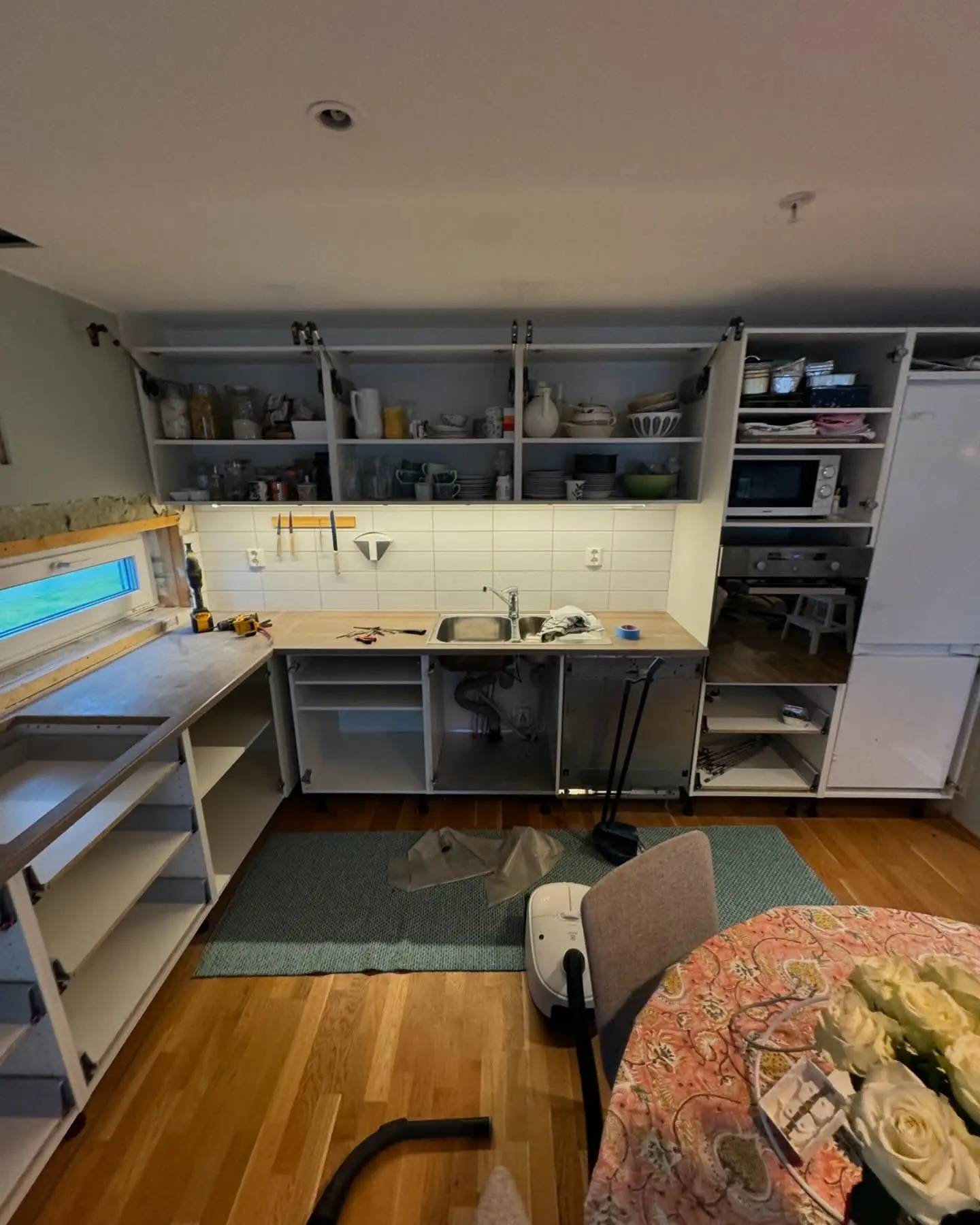 kjøkkenrenovering 8 - Bredeveien Bygg AS